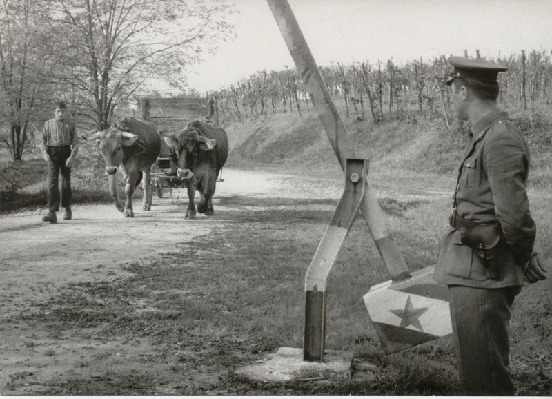 Kje je železna zavesa? / Wo ist der Eiserne Vorhang? / Where is the Iron Curtain?